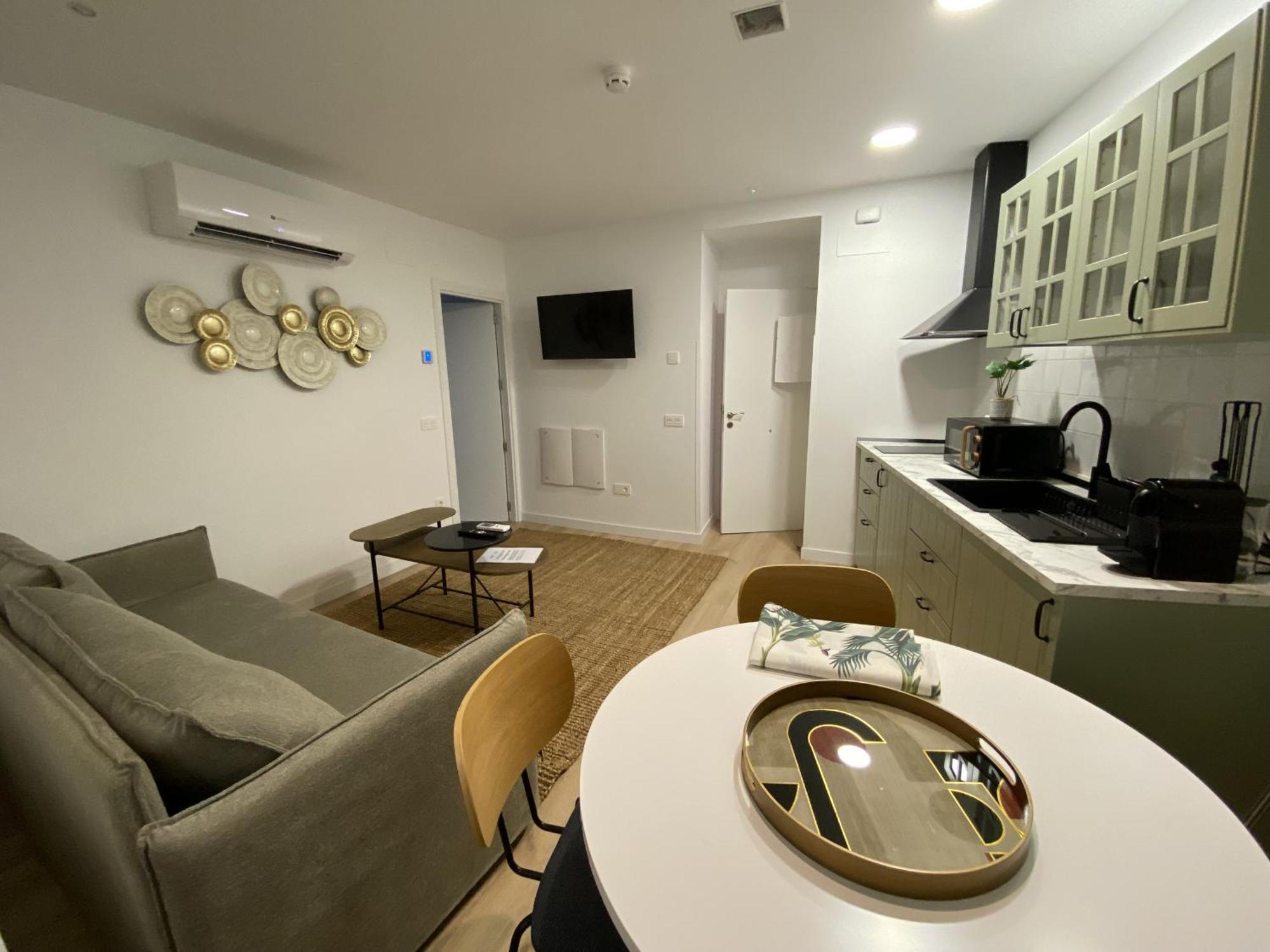 Apartamentos Penalara Segovia Dış mekan fotoğraf