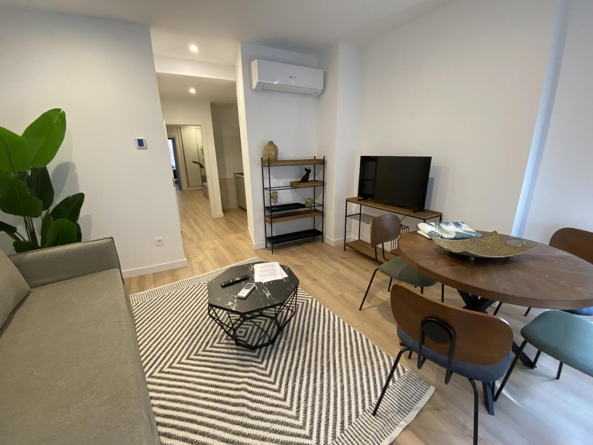 Apartamentos Penalara Segovia Dış mekan fotoğraf